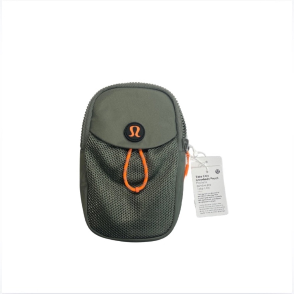 Lululemon Take it On Crossbody Pouch - Picture 2 of 6